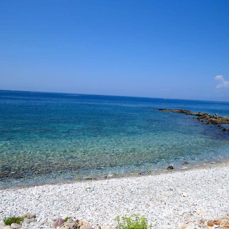 Lévktron Mani Panoramic Seaviews - Luxury Summer Haven מראה חיצוני תמונה