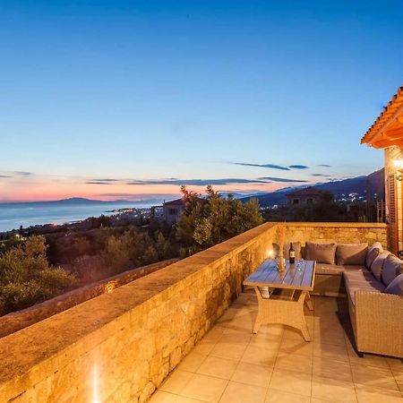 Lévktron Mani Panoramic Seaviews - Luxury Summer Haven מראה חיצוני תמונה