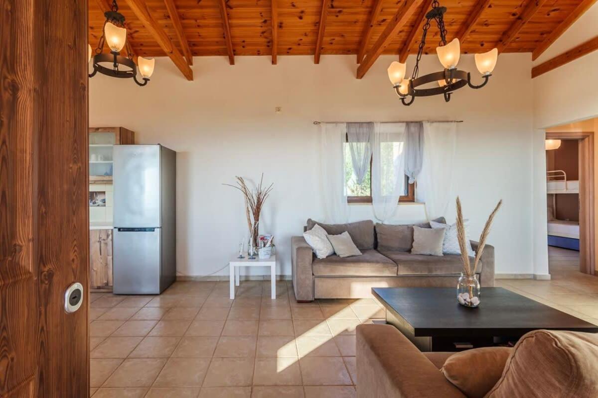 Lévktron Mani Panoramic Seaviews - Luxury Summer Haven מראה חיצוני תמונה