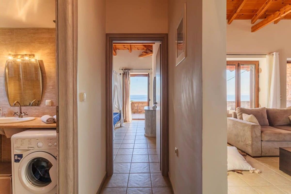 Lévktron Mani Panoramic Seaviews - Luxury Summer Haven מראה חיצוני תמונה