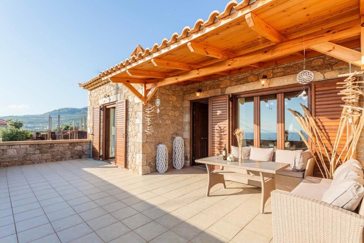Lévktron Mani Panoramic Seaviews - Luxury Summer Haven מראה חיצוני תמונה
